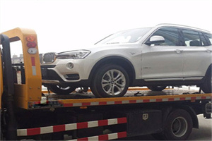 广州拖车24小时服务电话